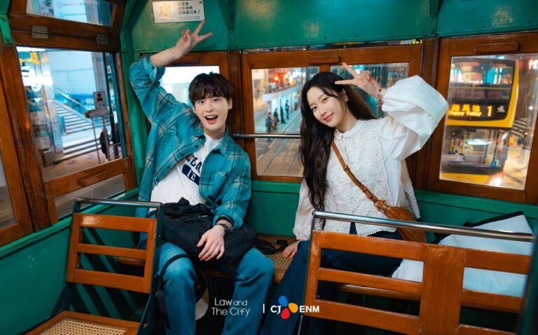 tvN drama 'Law and the City'_Tram